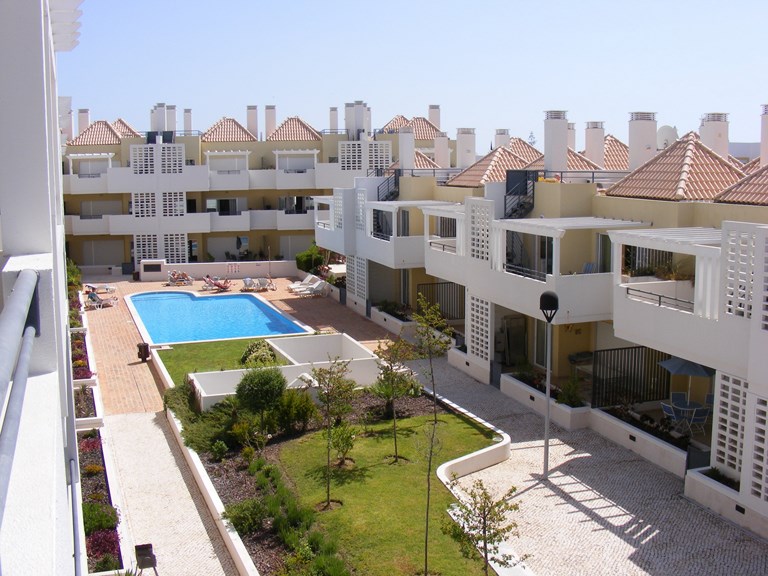 Cabanas Beach Club Apartment in Cabanas de Tavira, only 150 meters from the waterfront