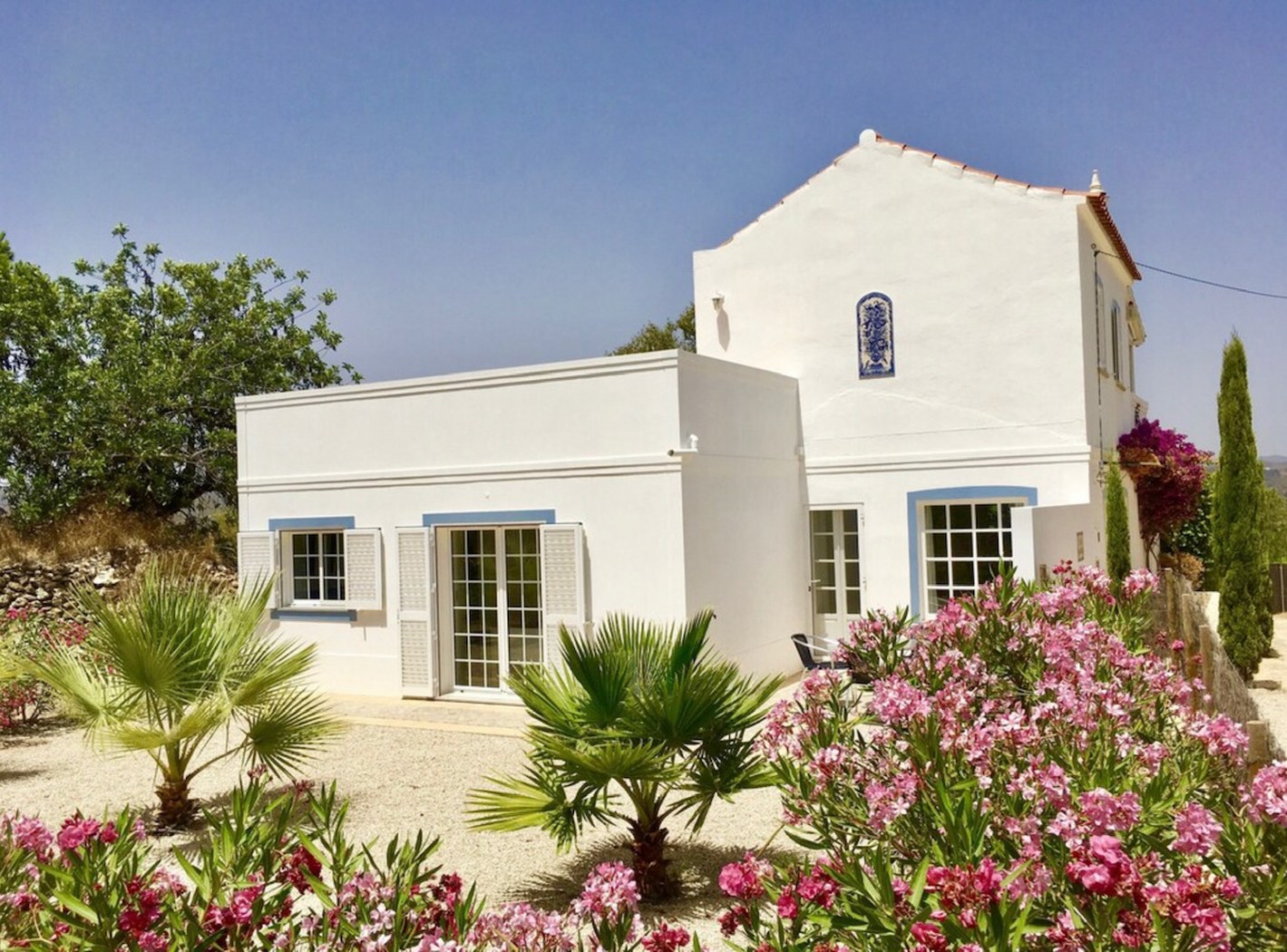 Barranco da Nora, Asseca - Charming country style villa with pool on an elevated position with magnificent views of the tranquil valley - Tavira